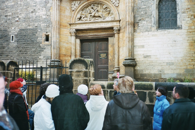 301202-burg-folgtdersandale