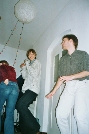 030-dancing